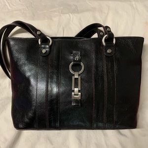 Etienne Aigner black leather shoulder strap tote